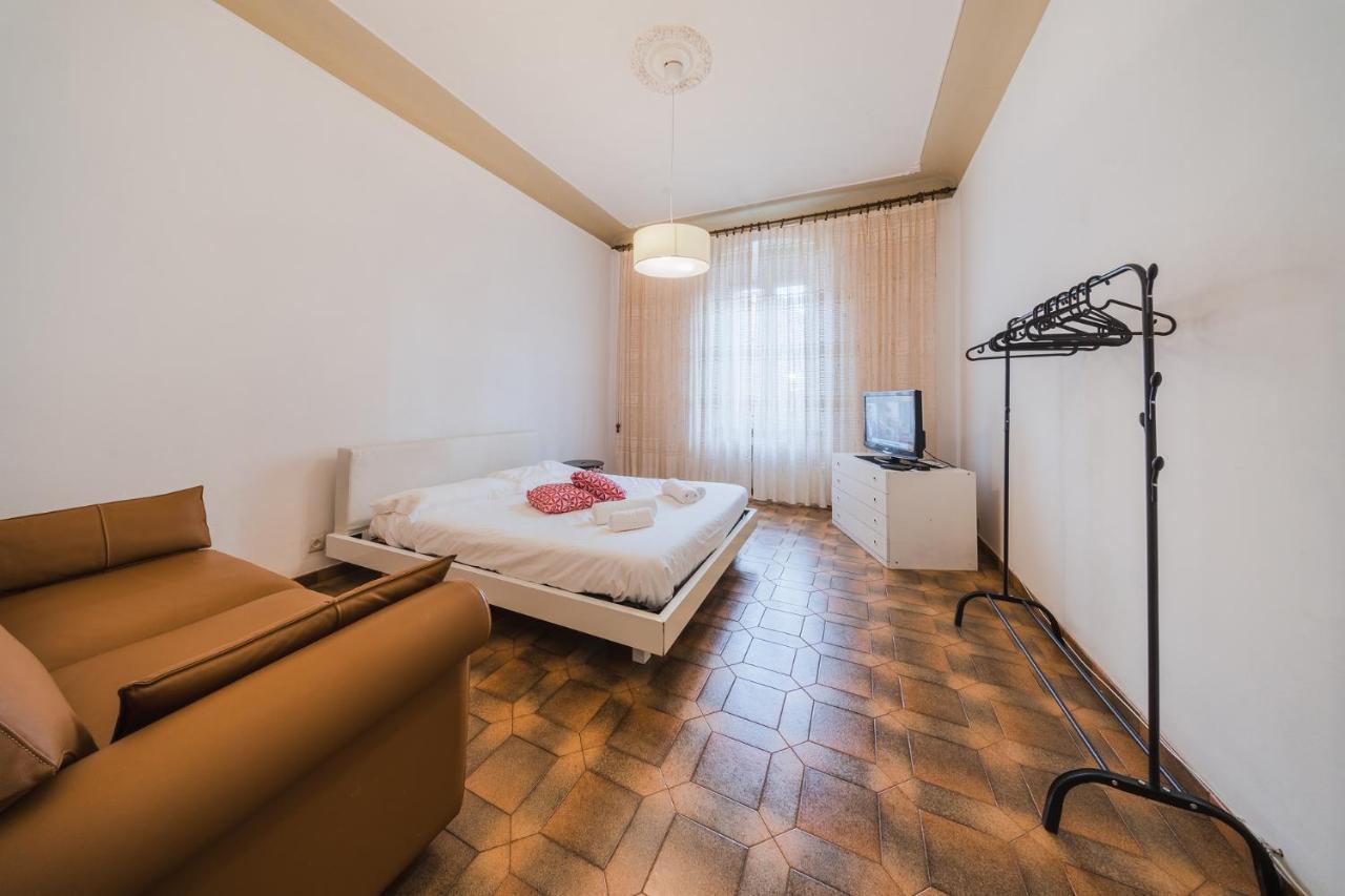 La Spezia Sghome Luaran gambar